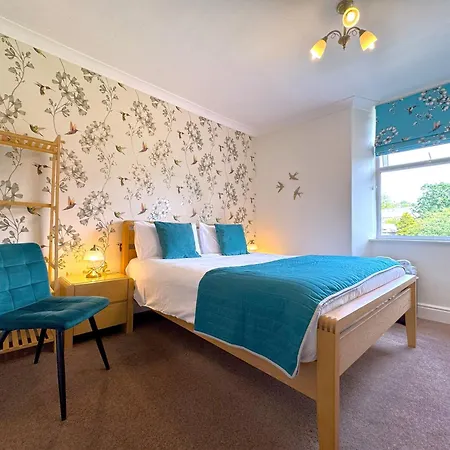 Thornbank House Offering Breakfast And With The Use Of Free Local Health Club Guest house