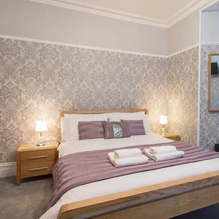 Thornbank House Offering Breakfast And With The Use Of Free Local Health Club Pensjonat