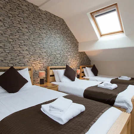 Thornbank House Offering Breakfast And With The Use Of Free Local Health Club Windermere