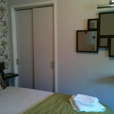 Thornbank House Offering Breakfast And With The Use Of Free Local Health Club Windermere