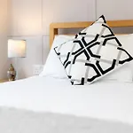 Thornbank House Offering Breakfast And With The Use Of Free Local Health Club 4*