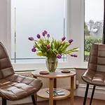 Thornbank House Offering Breakfast And With The Use Of Free Local Health Club Уиндермир