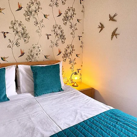 Pensión Thornbank House Offering Breakfast And With The Use Of Free Local Health Club