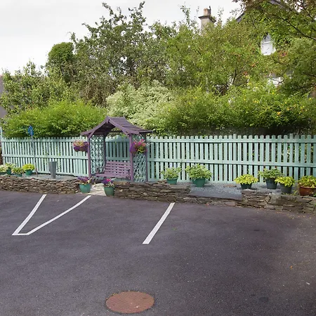 Pensión Thornbank House Offering Breakfast And With The Use Of Free Local Health Club 4*